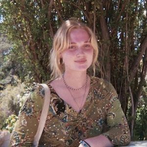 Meet your Posher, Emma